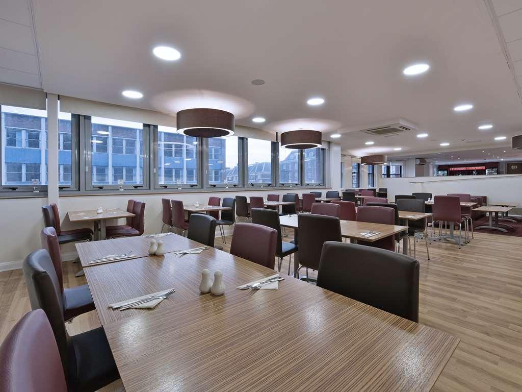 Travelodge Leeds Central Vicar Lane Restaurant bilde