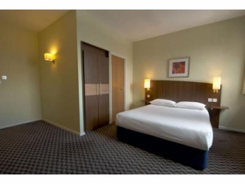 Travelodge Leeds Central Vicar Lane Eksteriør bilde