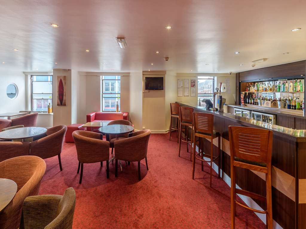 Travelodge Leeds Central Vicar Lane Restaurant bilde